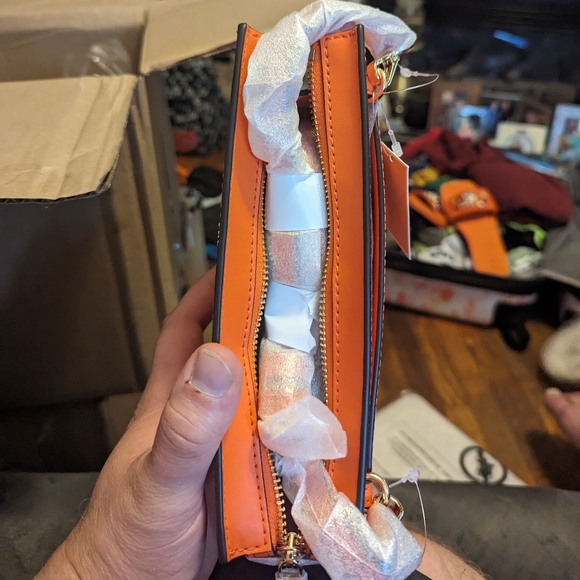 Michael Kors Crossbody Bag - Picture 4 of 5